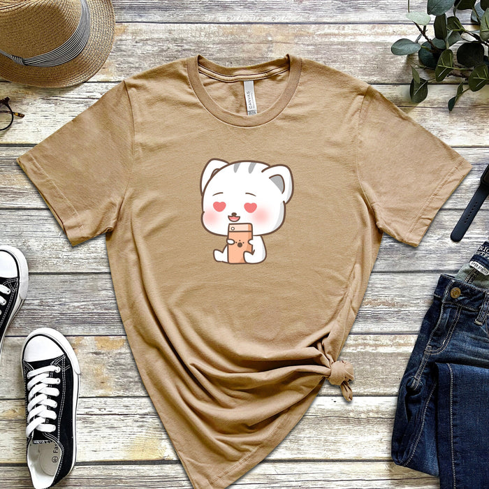 Texting in Love Kitten T-Shirt
