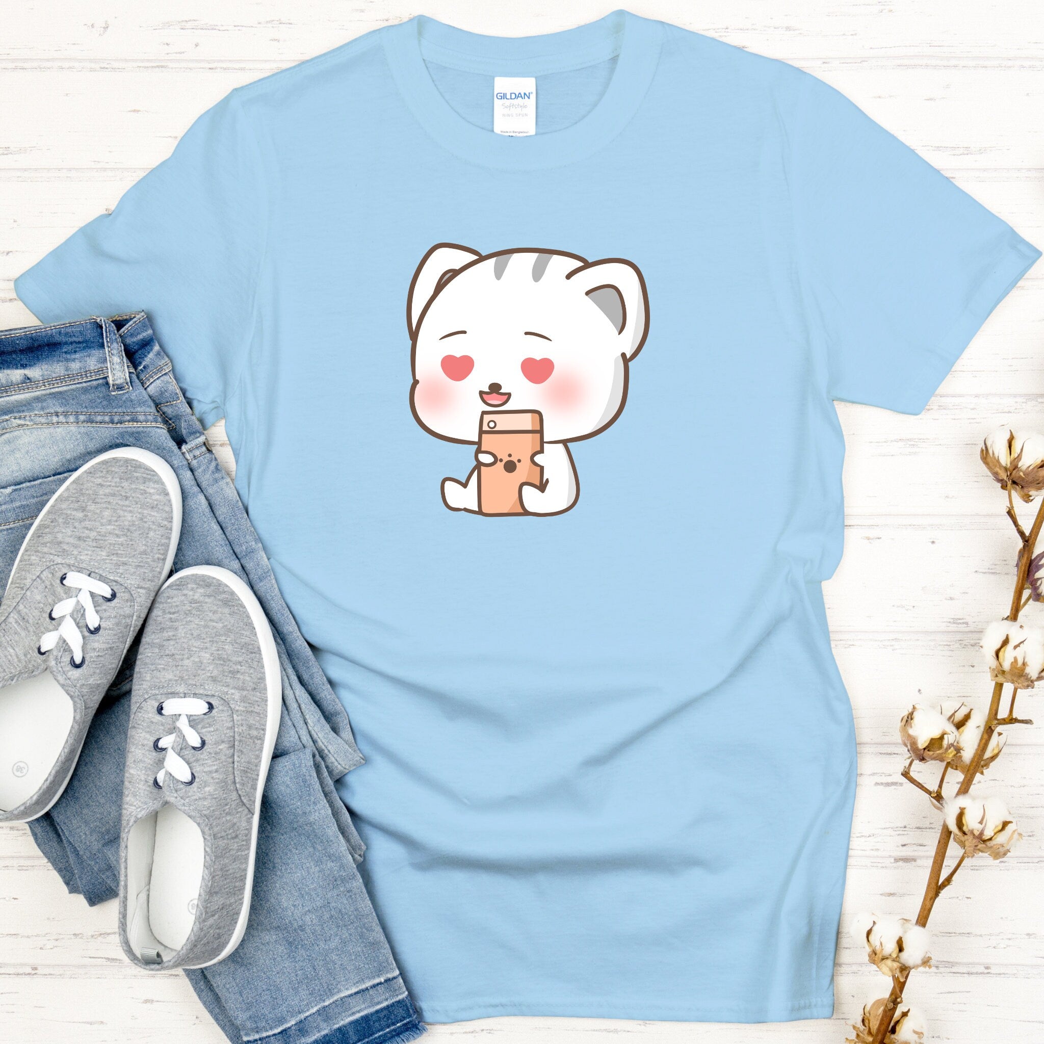Texting in Love Kitten T-Shirt